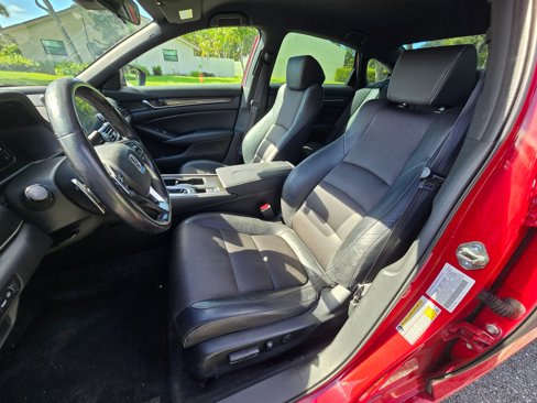Used 2018 Honda Accord Sport image 24