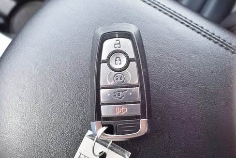 Used 2022 Ford Edge SEL w/ Convenience Package image 30