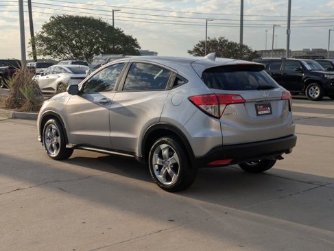 Used 2019 Honda HR-V LX image 8