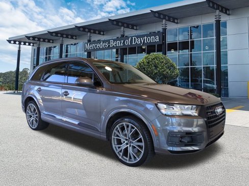 Used 2019 Audi Q7 3.0T Prestige w/ Prestige Package image 2
