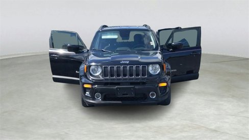 Used 2020 Jeep Renegade Latitude image 16