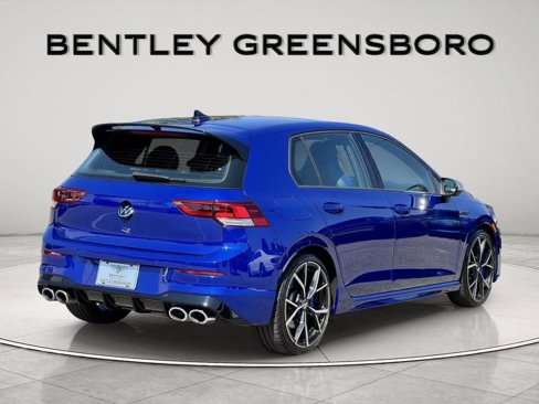 Used 2022 Volkswagen Golf R image 8