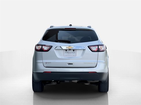 Used 2016 Chevrolet Traverse LT image 7