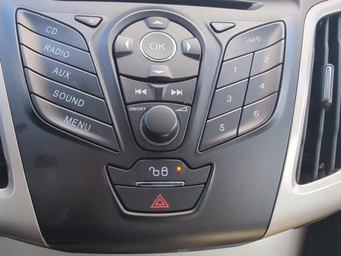 Used 2012 Ford Focus SE image 18