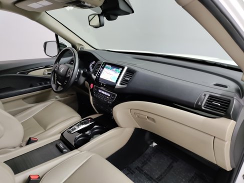 Used 2016 Honda Pilot Elite image 33
