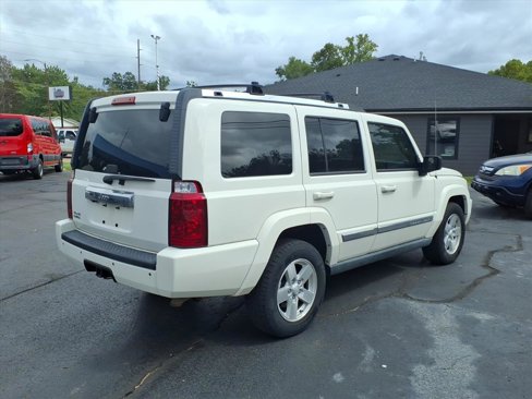 Used 2008 Jeep Commander Limited w/ Quadra-Drive II 4X4 Group image 3