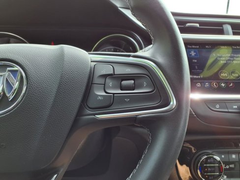 Used 2020 Buick Encore GX Select image 15