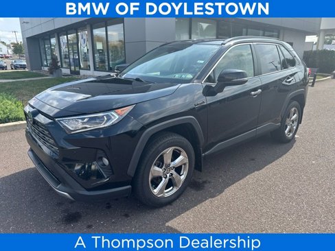 Used 2020 Toyota RAV4 Limited image 1