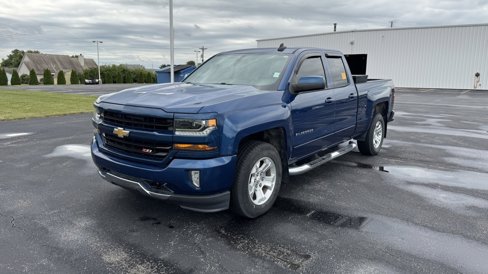Used 2018 Chevrolet Silverado 1500 LT w/ All Star Edition image 3