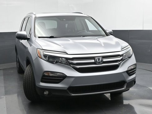 Used 2017 Honda Pilot Elite image 9