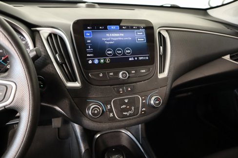 Used 2020 Chevrolet Malibu LS w/ Driver Confidence Package II image 5