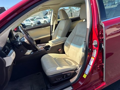 Used 2017 Lexus ES 350 w/ Luxury Package image 10