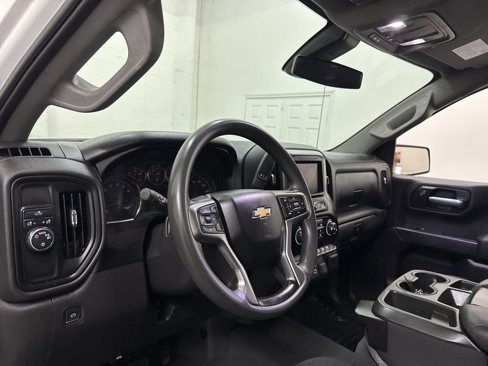 Used 2021 Chevrolet Silverado 1500 Custom w/ Safety Confidence Package image 29