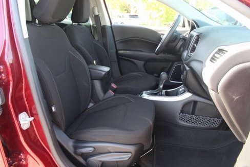 Used 2021 Jeep Compass Sport image 18