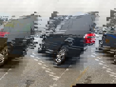 Used 2016 Ford Expedition EL Limited image 4