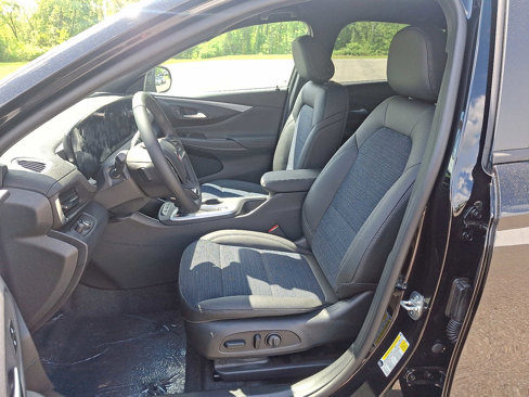 New 2025 Buick Envista Preferred w/ Convenience I Package image 11