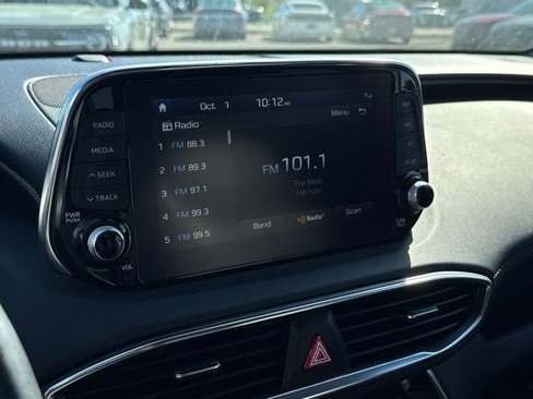 Used 2020 Hyundai Santa Fe Limited image 18