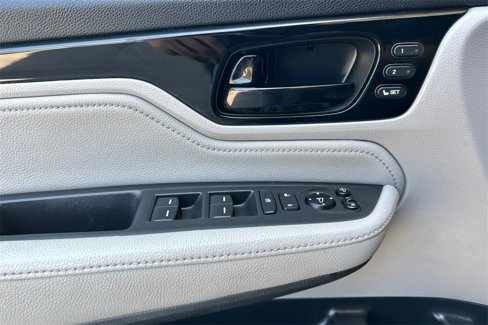 Used 2018 Honda Odyssey Elite image 10