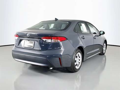 Used 2025 Toyota Corolla LE image 7