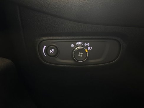 Used 2019 Chevrolet Equinox LT image 46