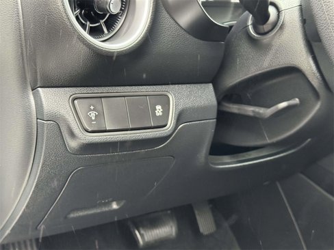 Used 2024 Kia Forte LXS image 9