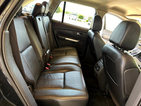 Used 2013 Ford Edge SEL image 18