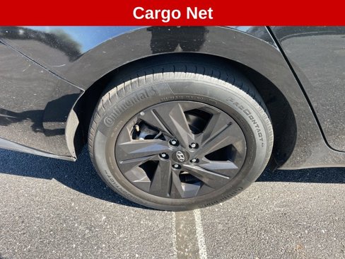 Used 2023 Hyundai Elantra SEL w/ Cargo Package image 15