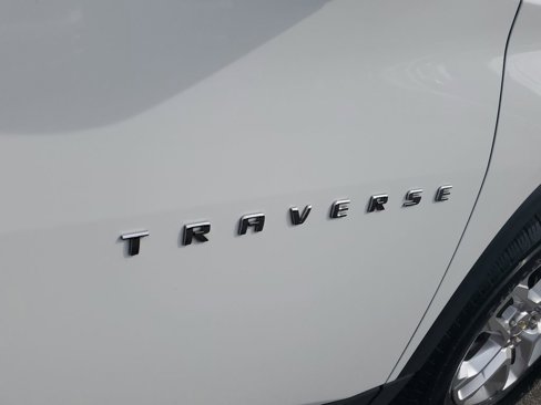 Used 2019 Chevrolet Traverse LS w/ LPO, Floor Liner Package image 6