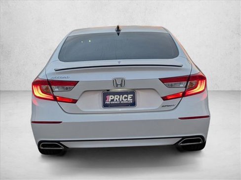 Used 2021 Honda Accord Sport image 6
