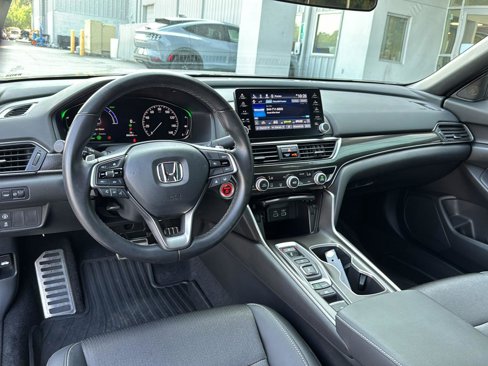 Used 2022 Honda Accord Sport image 16