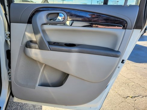 Used 2015 Buick Enclave Leather image 21