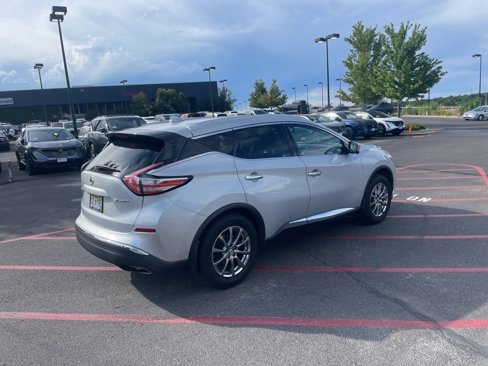 Used 2017 Nissan Murano SL image 3