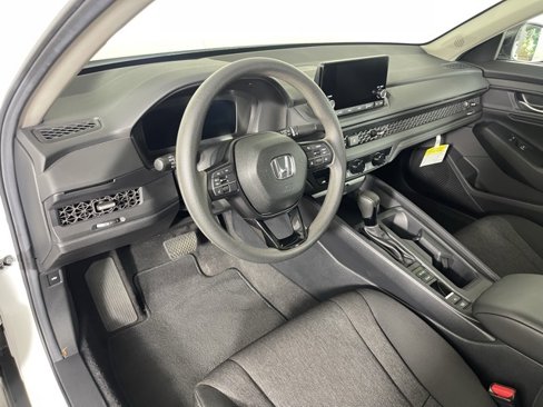 Used 2025 Honda Accord SE image 21