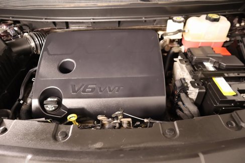 Used 2021 Chevrolet Traverse LT image 21