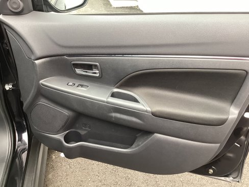 Used 2022 Mitsubishi Outlander Sport LE image 14