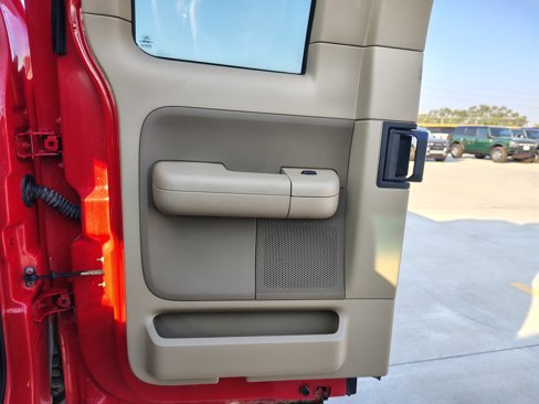 Used 2004 Ford F150 XLT image 16