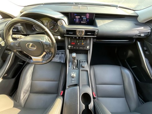 Used 2017 Lexus IS 200t image 20