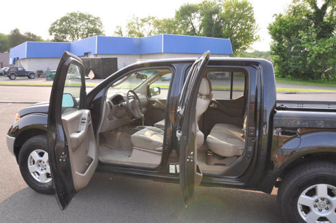 Used 2005 Nissan Frontier SE w/ (P01) Power Pkg image 15