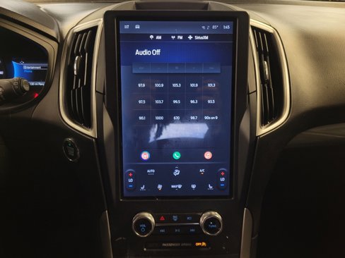 Used 2023 Ford Edge SEL image 25