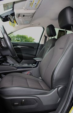 Used 2022 Buick Envision Preferred image 17