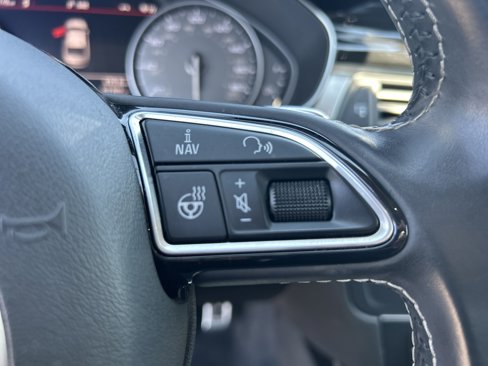 Used 2016 Audi S6 Prestige w/ Prestige Package image 21