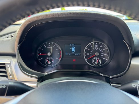 Used 2022 Kia Telluride LX image 19