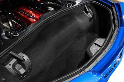 Used 2022 Chevrolet Corvette Stingray Premium Cpe w/ Z51 Performance Package image 25