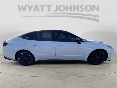 Used 2021 Hyundai Sonata SEL Plus w/ Tech Package image 11