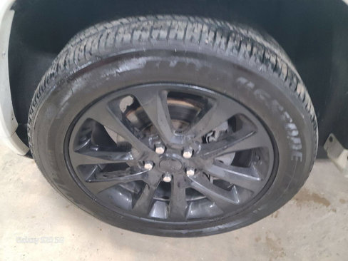 Used 2019 Jeep Grand Cherokee Altitude image 14