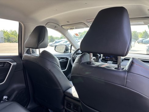 Used 2024 Toyota RAV4 Adventure image 9