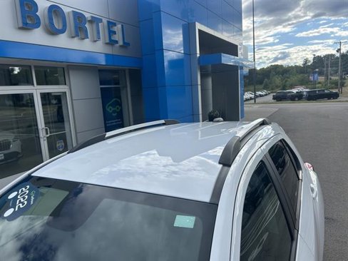 Certified 2022 Chevrolet Trax LT w/ Sport Edition image 10