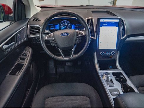 Used 2021 Ford Edge SEL image 24