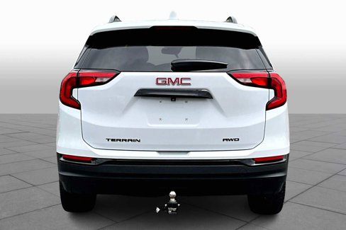 Used 2020 GMC Terrain SLE w/ Driver Convenience Package image 4