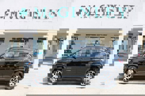 Certified 2022 Jeep Compass Latitude image 1